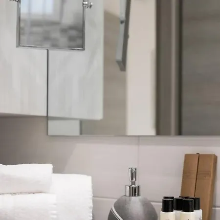 Apartamento Romeeyes Apartment
