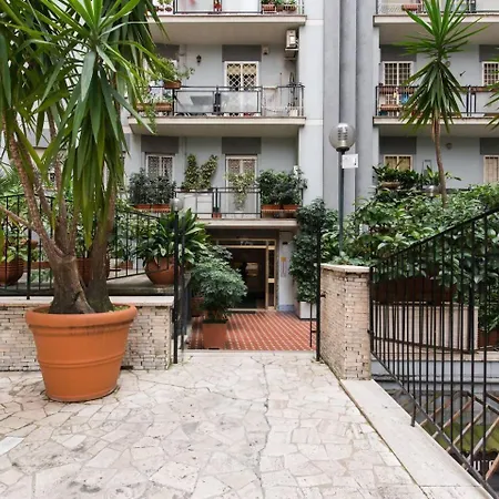 Romeeyes2020 Apartment
