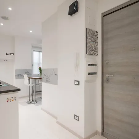 Romeeyes Apartment * Roma